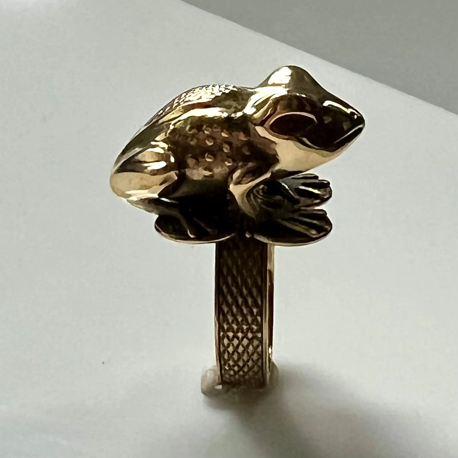 Asante Frog Mpetea (Chief's Ring) - Brass